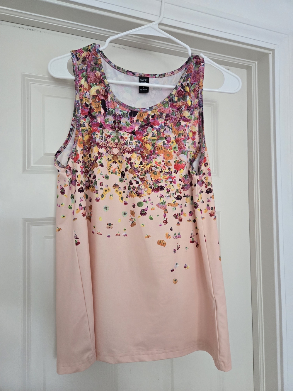 Floral Ombre Pink Sleeveless Tank